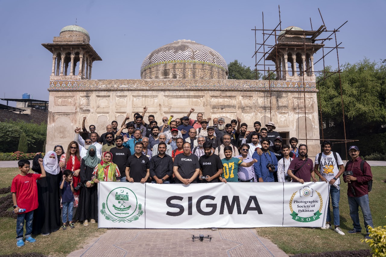 Photo Walk at Tomb of Dai Anga, GT Road, Lahore.